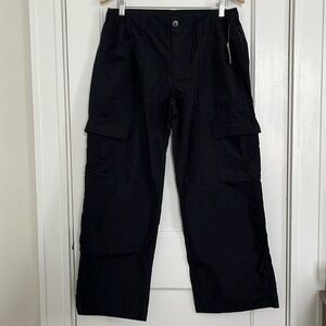 Old Navy women’s mid rise wide leg cargo pants